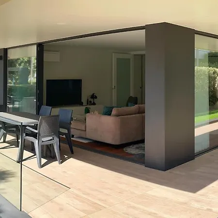 Luxe House
